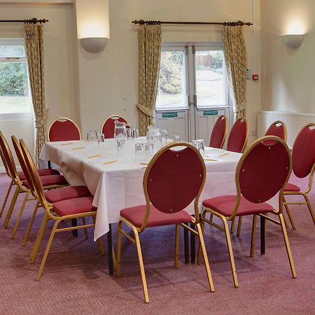 The Cedars Hotel Stowmarket Buitenkant foto