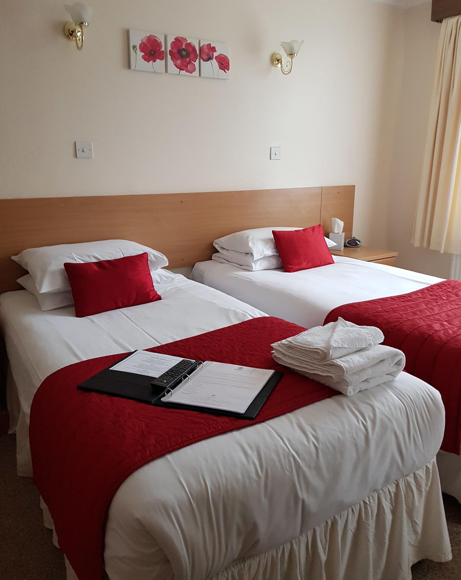 The Cedars Hotel Stowmarket Buitenkant foto