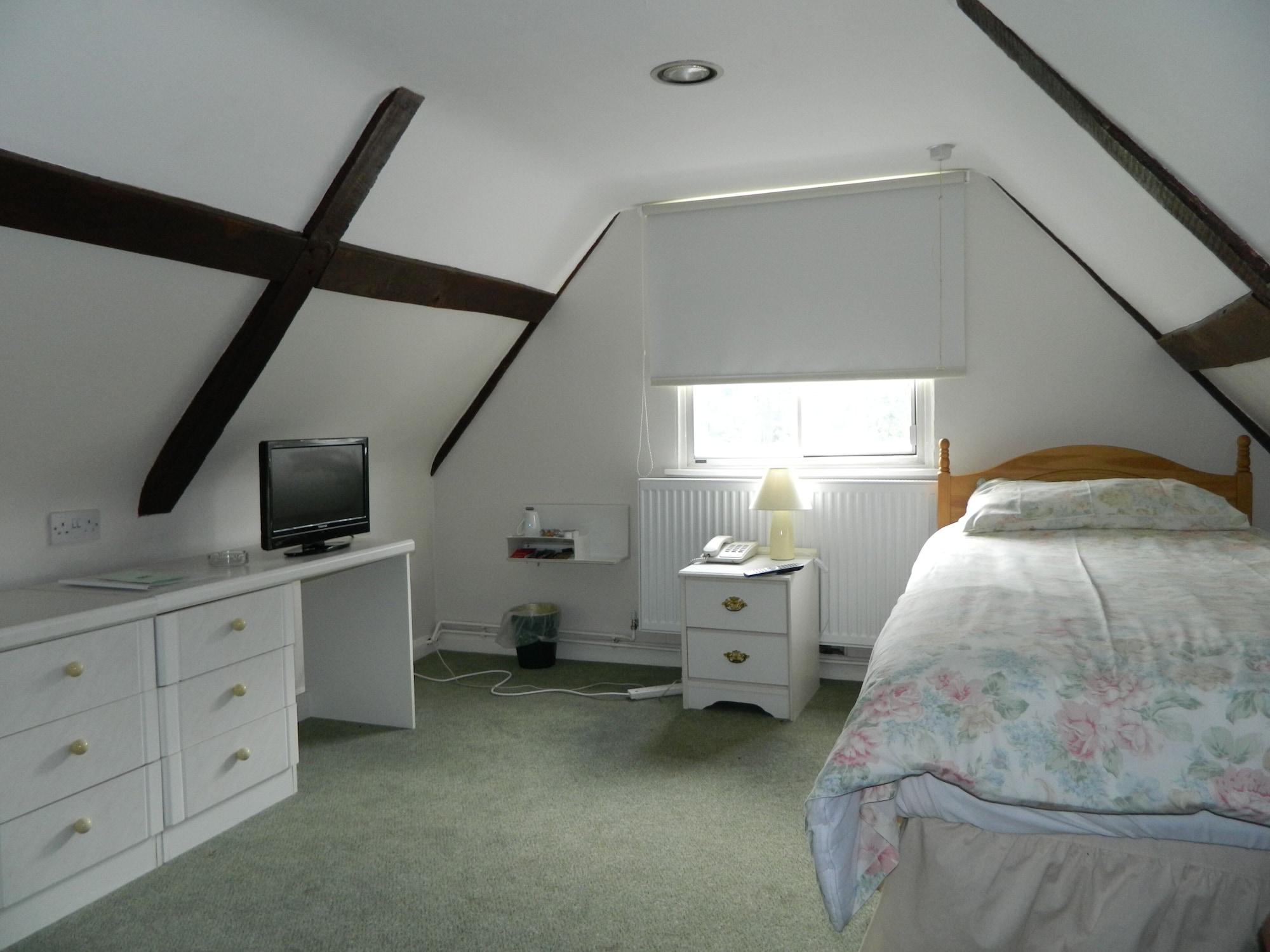 The Cedars Hotel Stowmarket Buitenkant foto