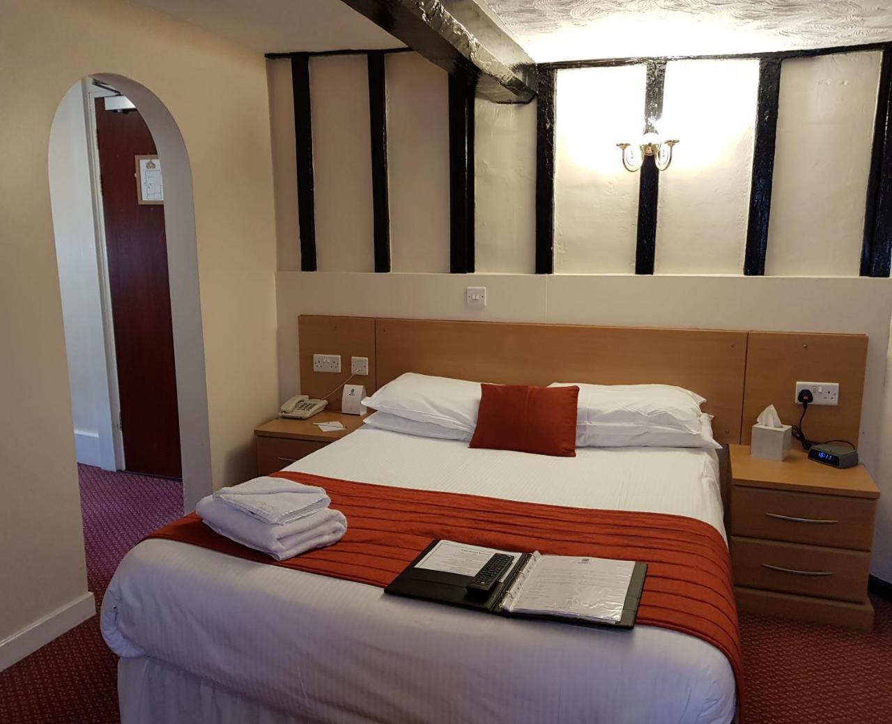 The Cedars Hotel Stowmarket Buitenkant foto